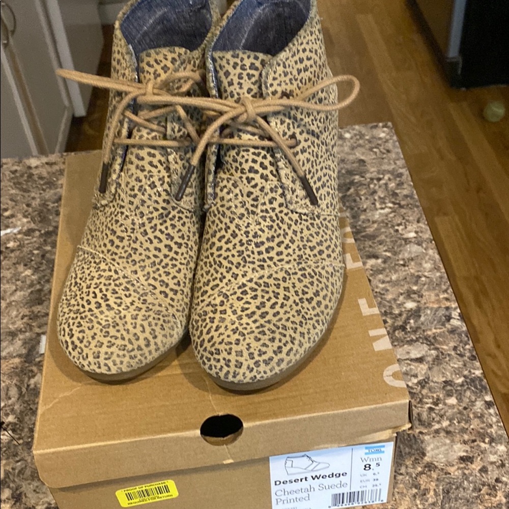 Tom’s Cheetah Print Desert Wedge Boots
